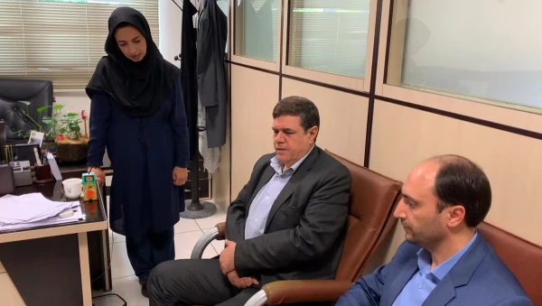 بازدید دکتر خنیفر از فرایند داوری آثار سومین جشنواره یادگیری الکترونیکی دانشگاه فرهنگیان 3